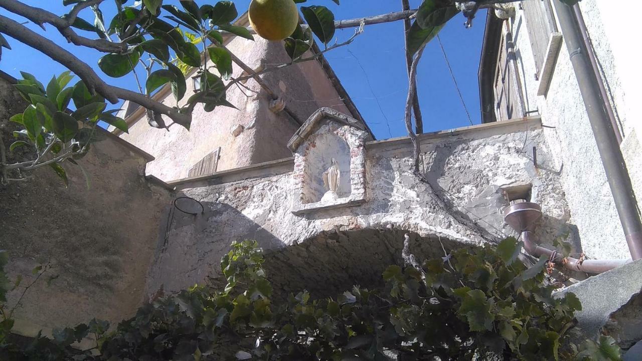 Ferienwohnung Sant'Antonio Finale Ligure Exterior foto